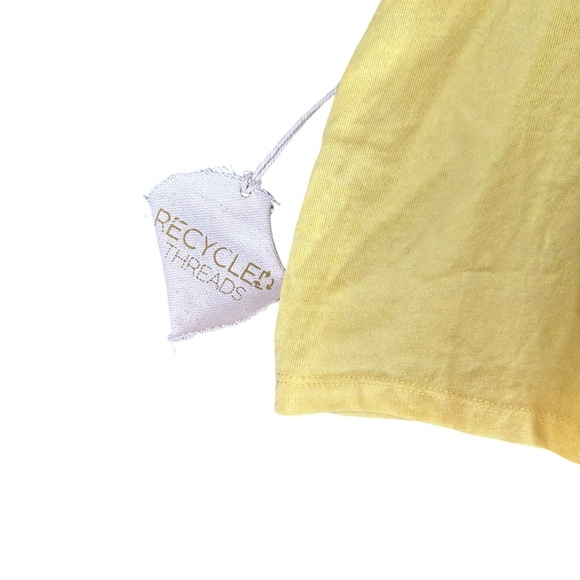 Recycle Threads NWT Women’s XL Yellow Graphic T Shirt Bees Floral Boho Hippie - Picture 6 of 12